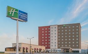 Holiday Inn Express&Suites Silao Aeropuerto Terminal, an IHG hotel